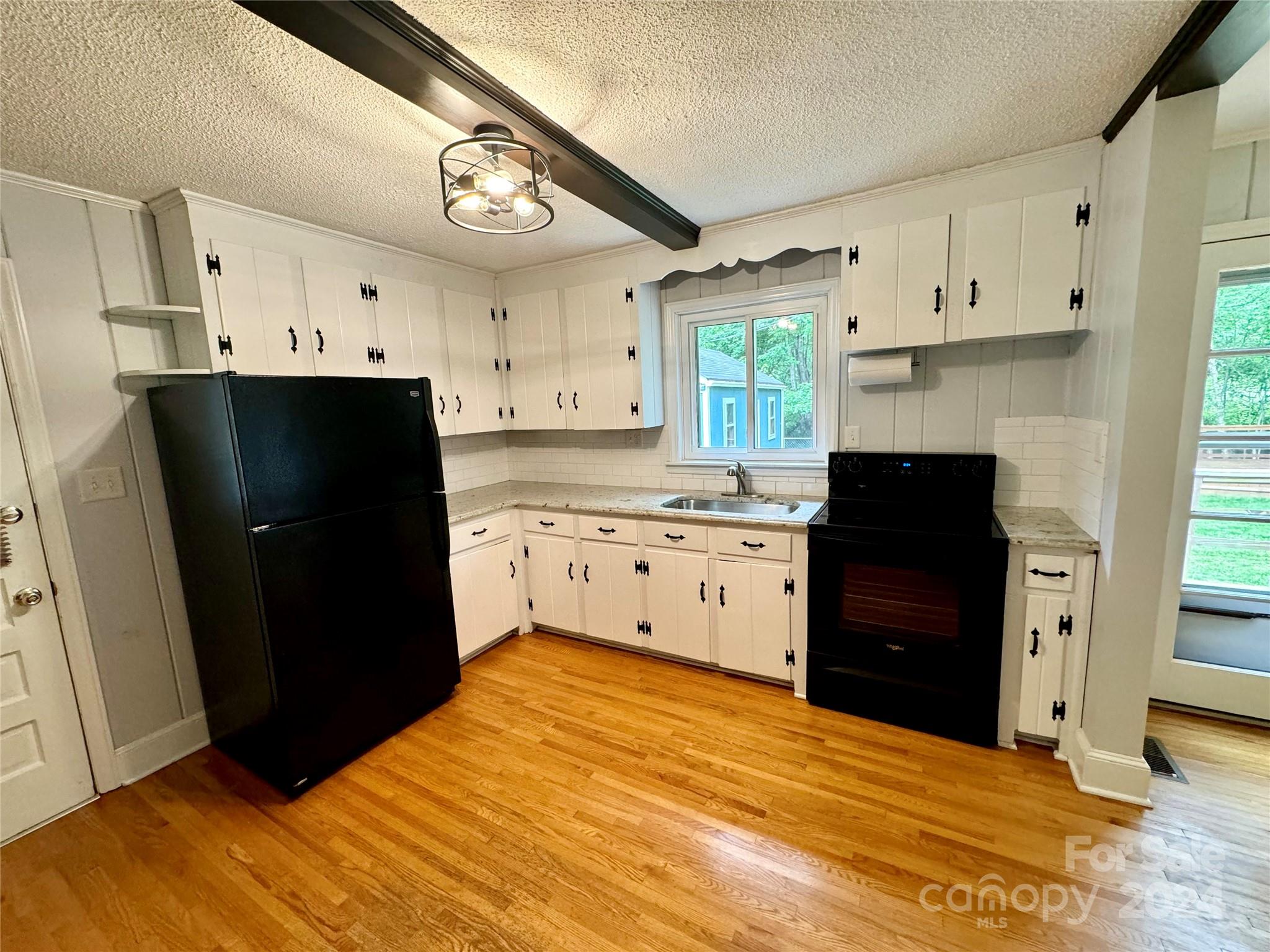 Eastway Park - Residential