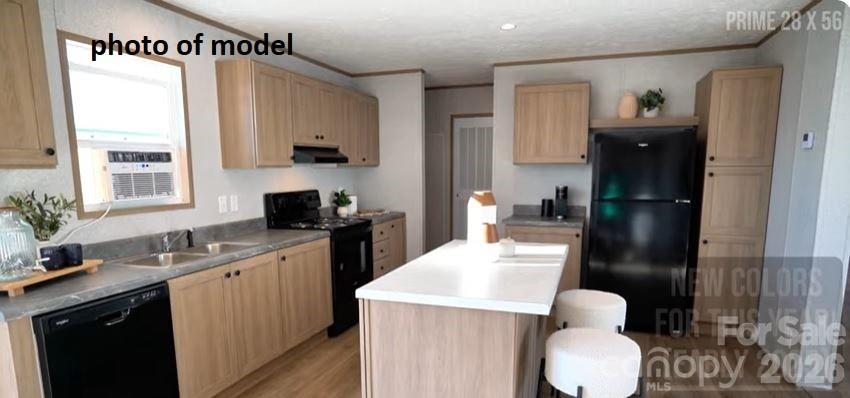 River Breeze - Residential