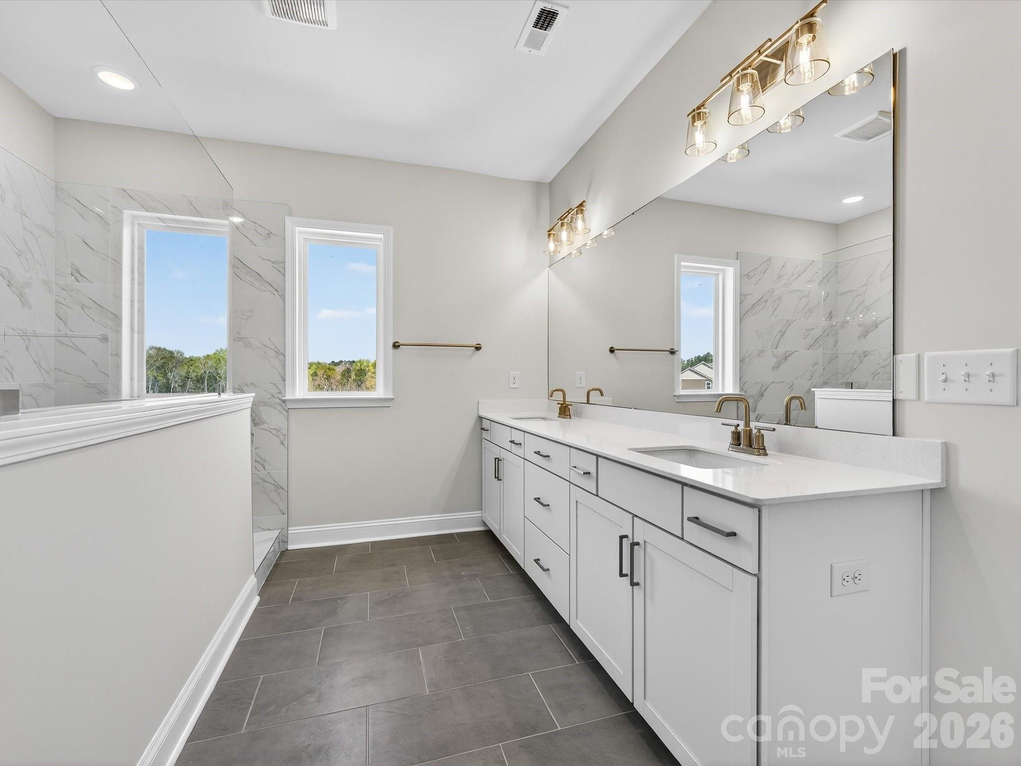 Hardy Pond - Residential