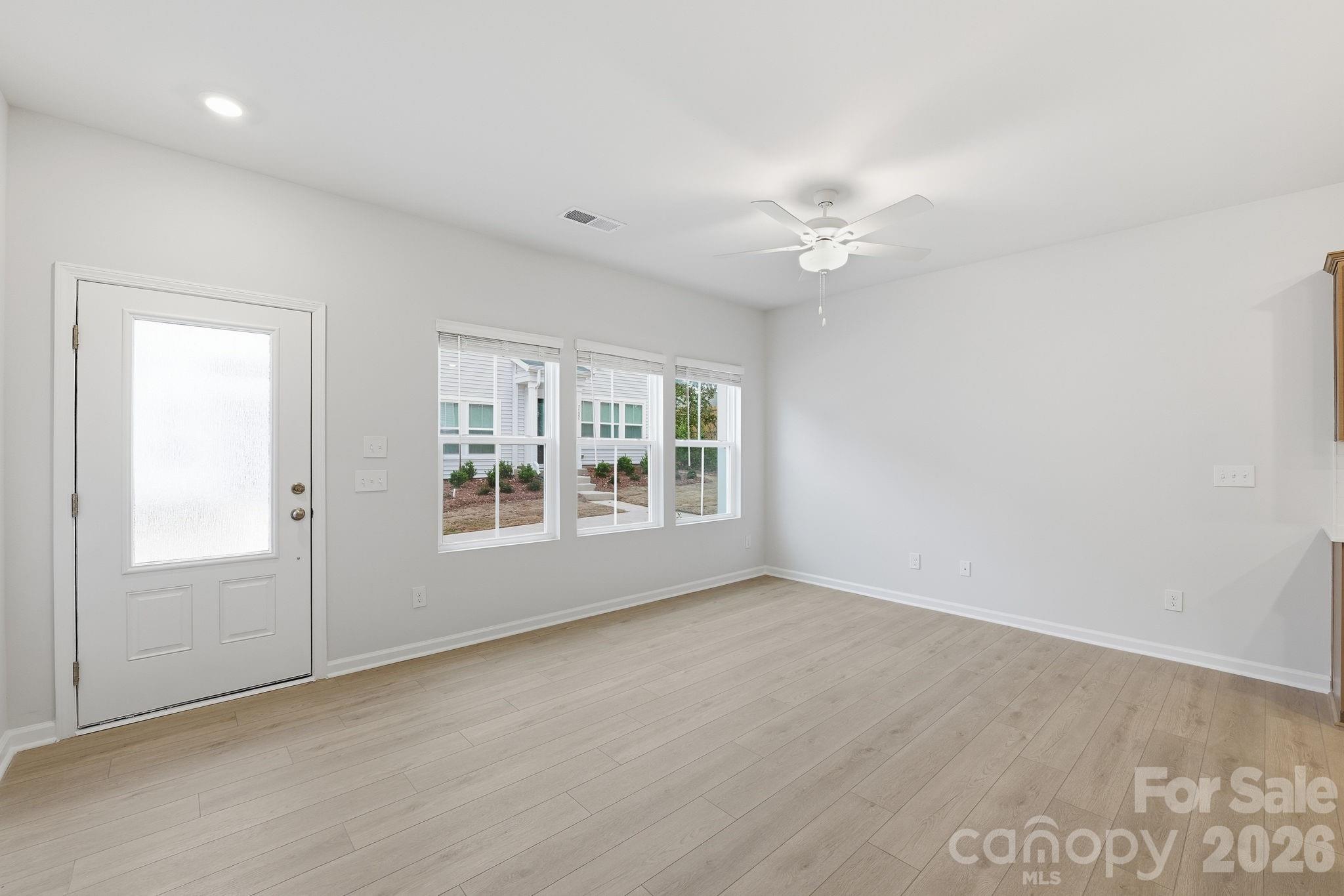 6213 Kimball Court 40