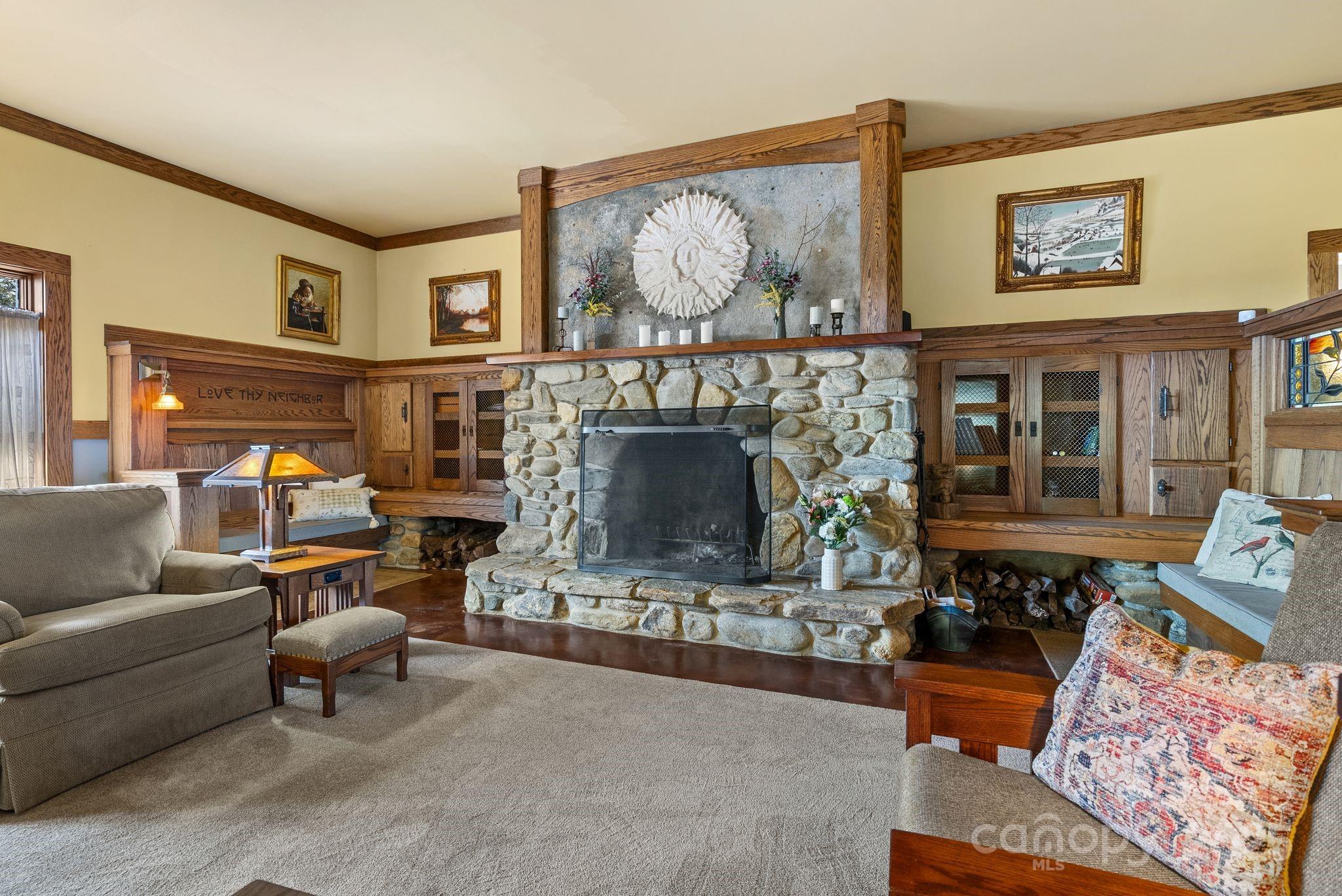 111 Flora Rose Trail