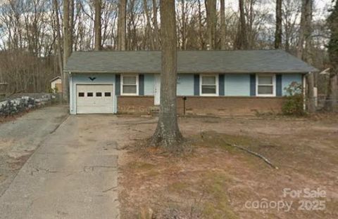 4211 Dunwoody Drive Charlotte NC 28215