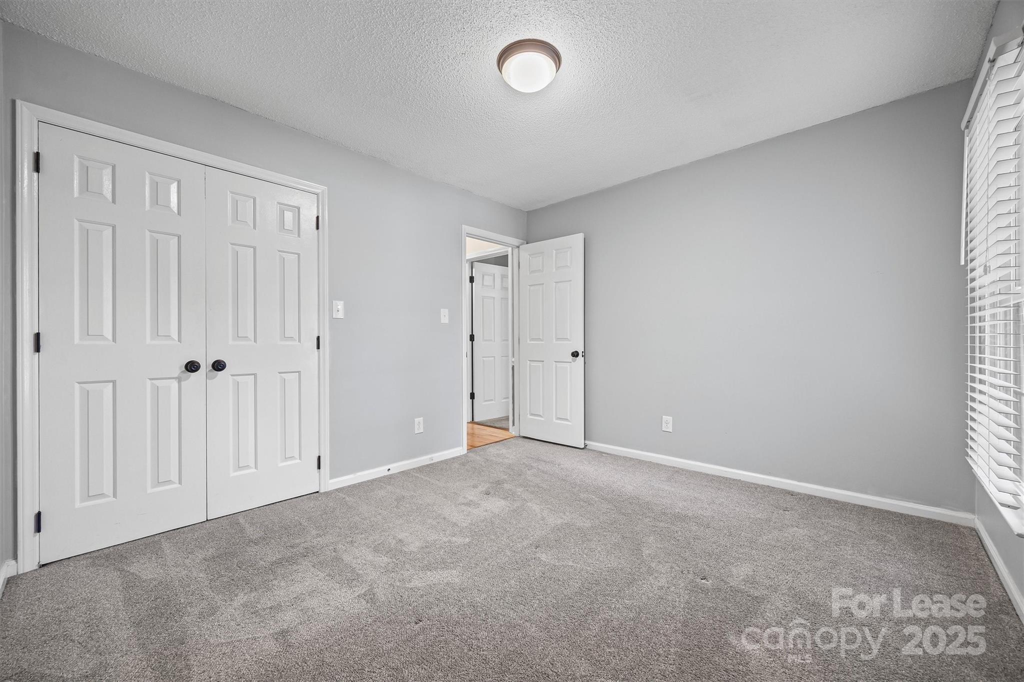 Country Acres - Residential Lease