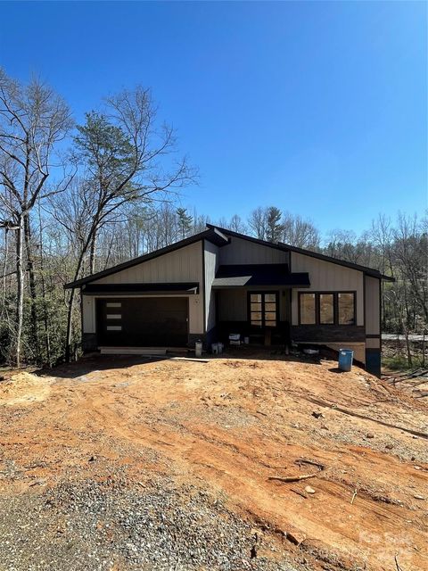 27 George Allen Ridge Arden NC 28704