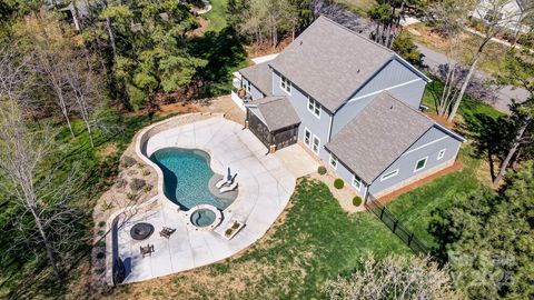 Photo of 125 Arrow Point Lane, Davidson, NC 28036 (MLS # 4229084)