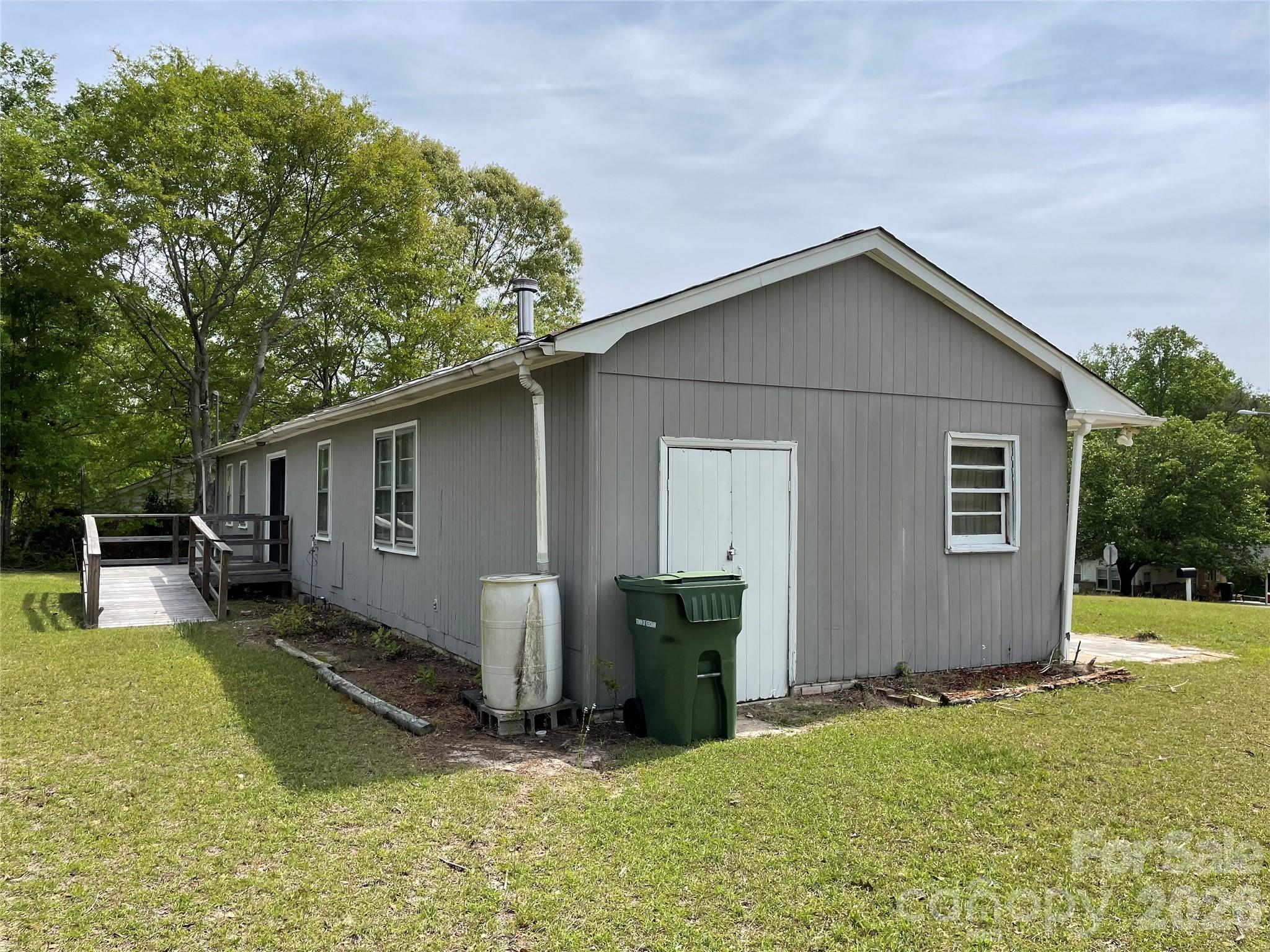 510 W Welsh Street
