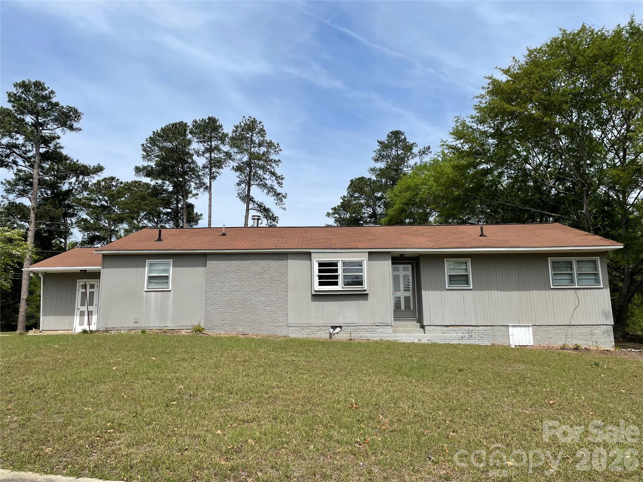 510 W Welsh Street