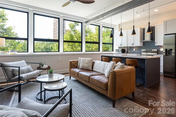 122 COLLEGE ST UNIT 201, ASHEVILLE, NC 28801 - Image 12862fd29af47220bc536cf5ddbbf0bc/4014484884