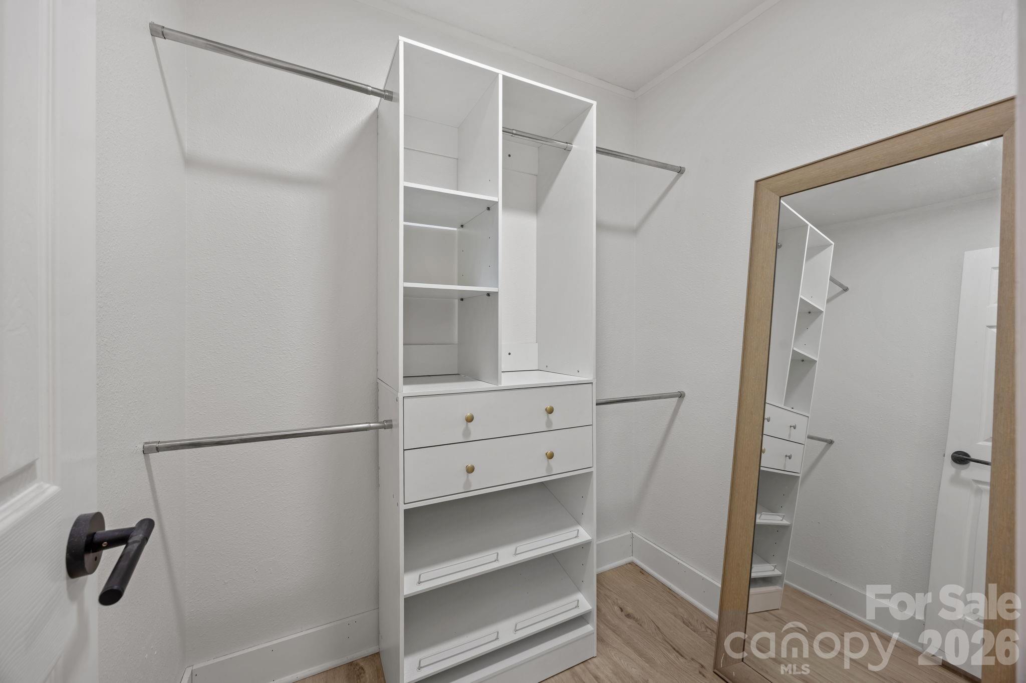 Wolf Meadow Acres - Residential