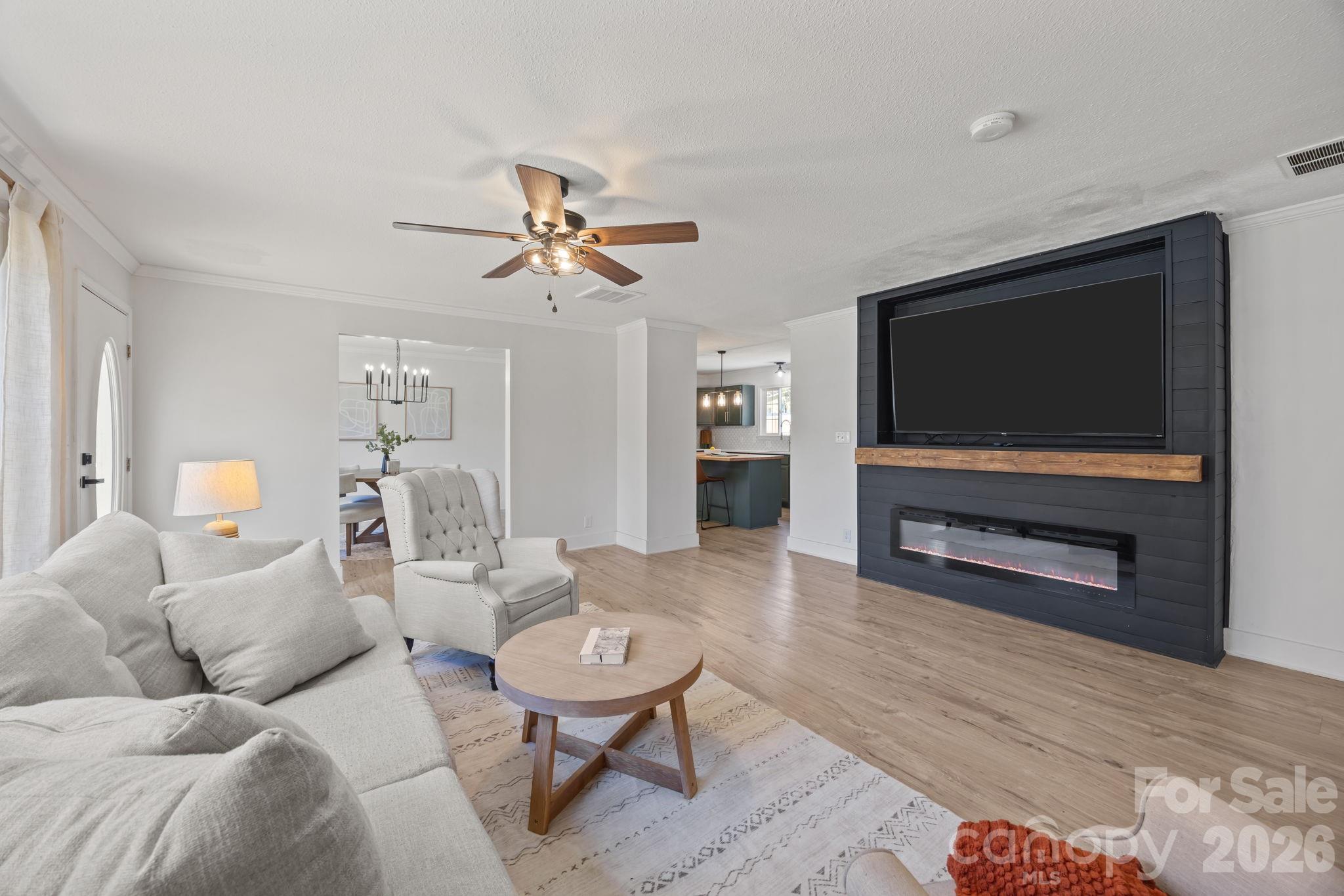 Wolf Meadow Acres - Residential