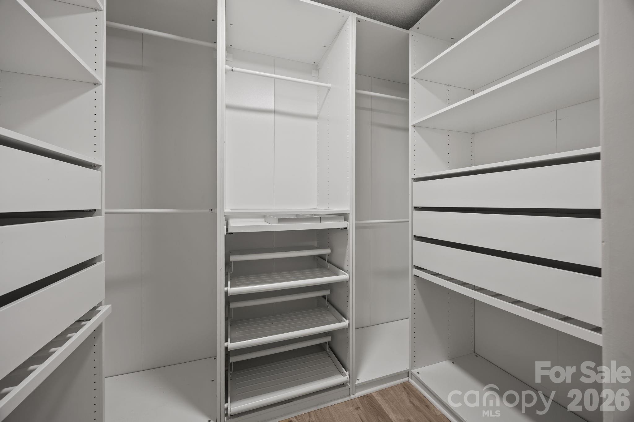 Wolf Meadow Acres - Residential