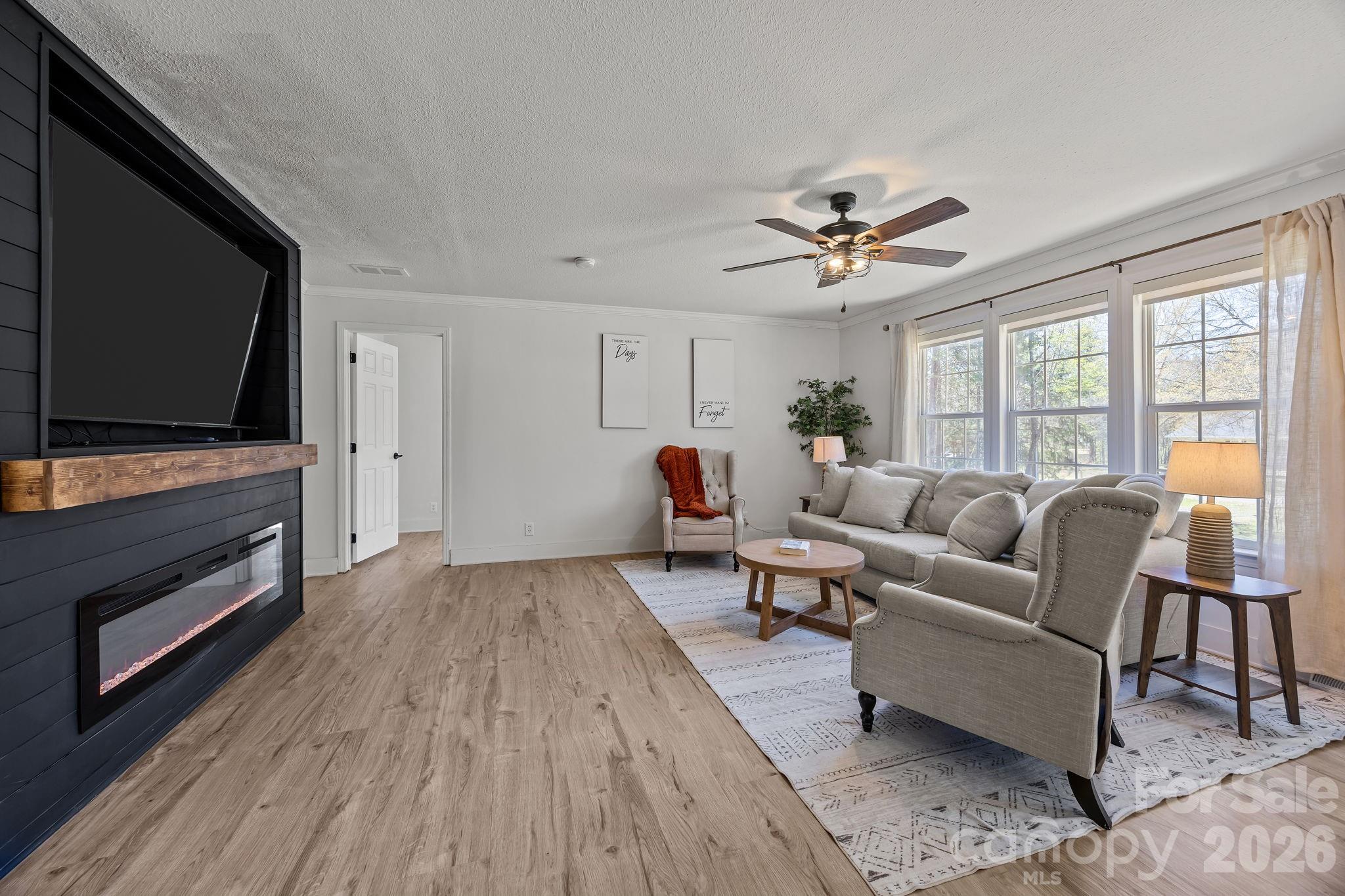 Wolf Meadow Acres - Residential