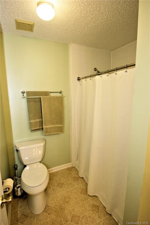 Lakeside - Residential