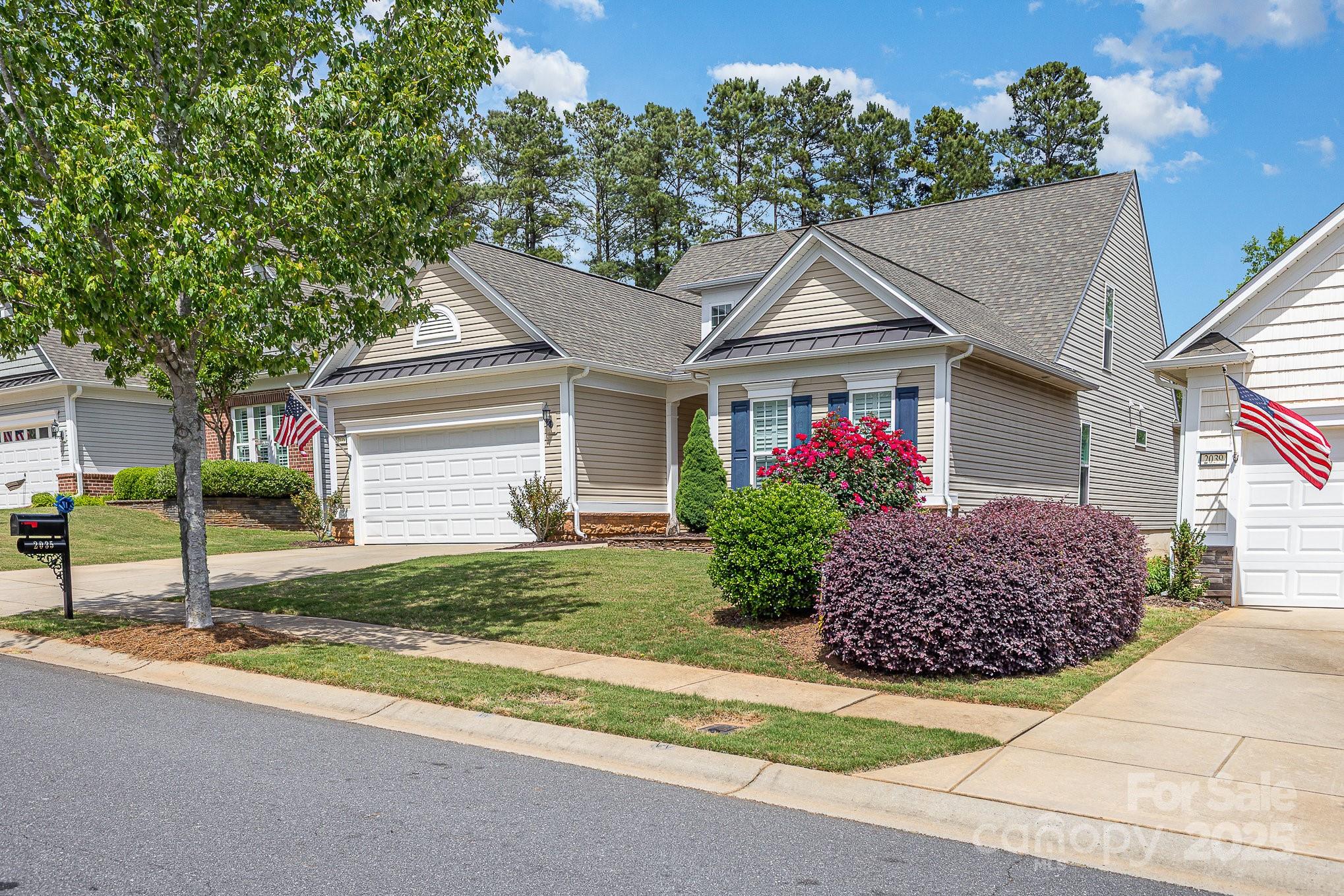 2035 Moultrie Court