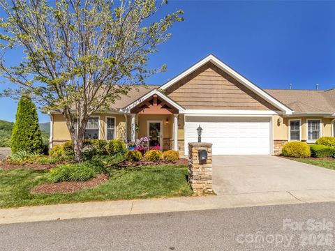 Photo of 49 Kenai Trail, Waynesville, NC 28786 (MLS # 4382921)