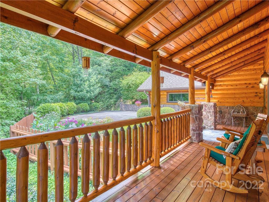 Smoky Mountain Retreat at Eagles Nest - Residential