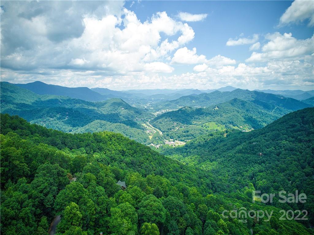 Smoky Mountain Retreat at Eagles Nest - Residential