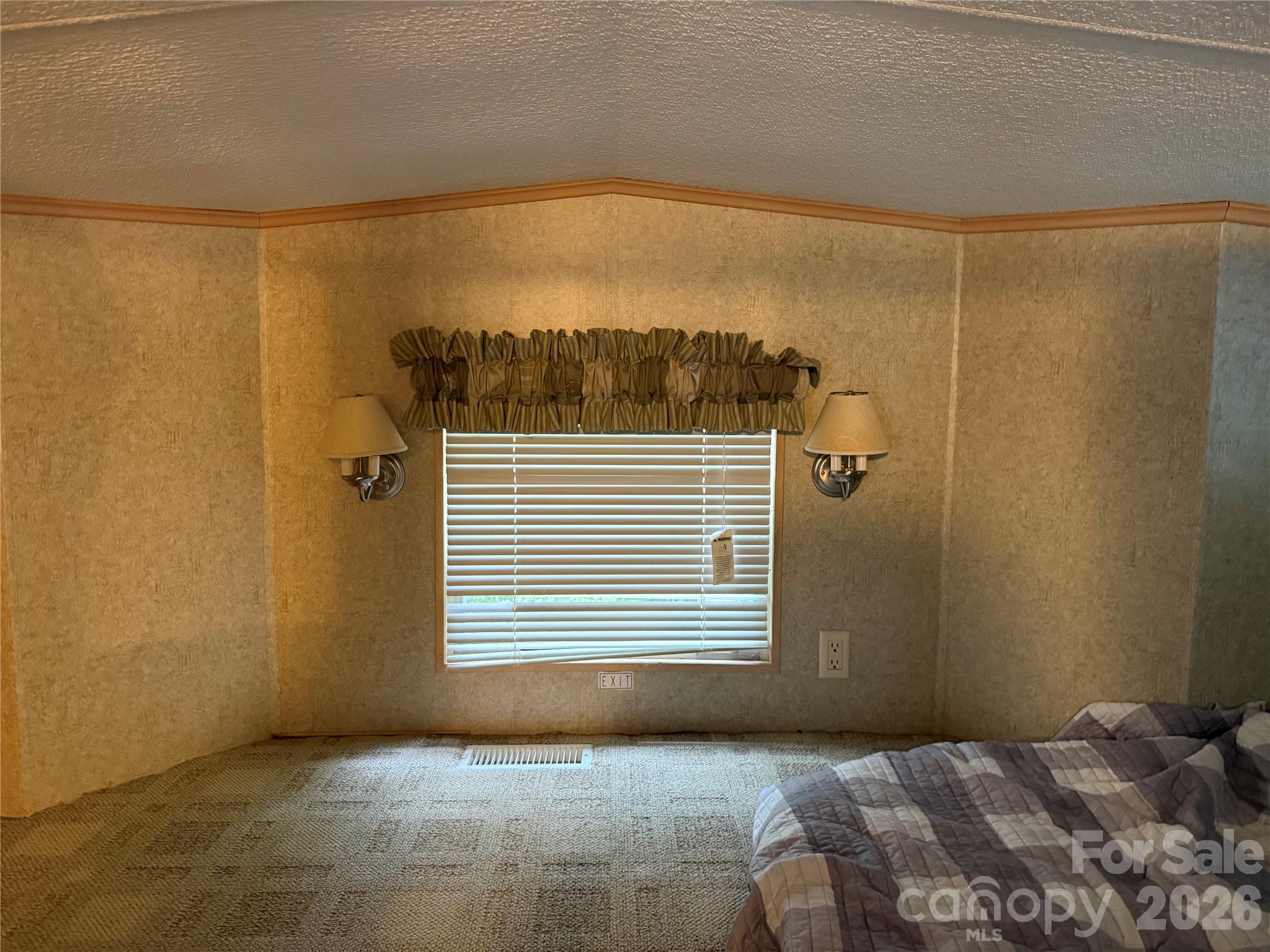 Twin Harbor - Residential