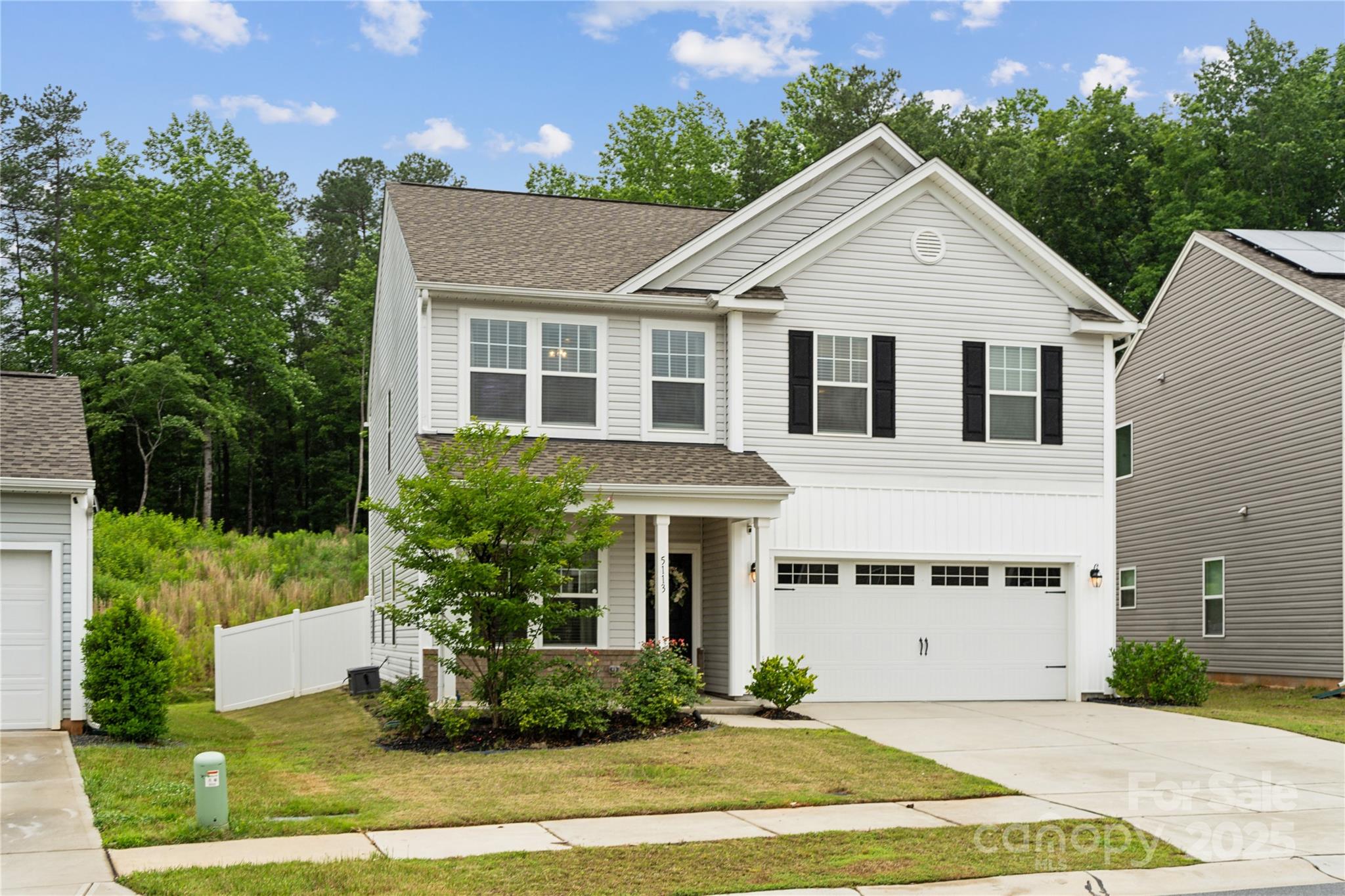 5113 Saddleback Drive