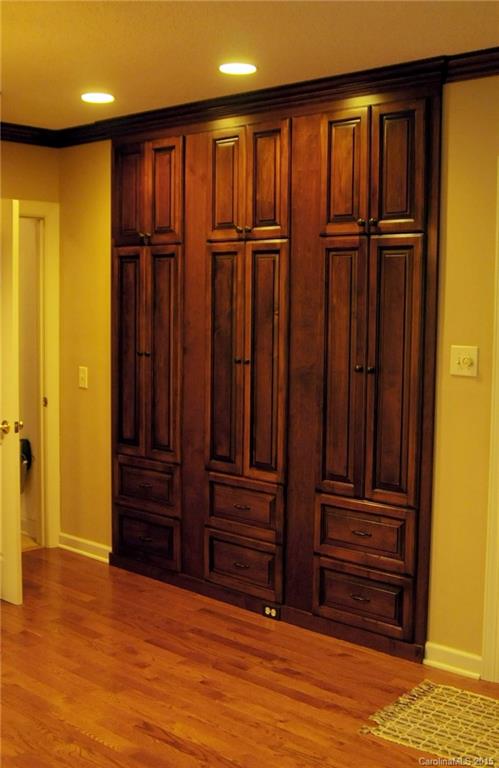 Cedarfield - Residential