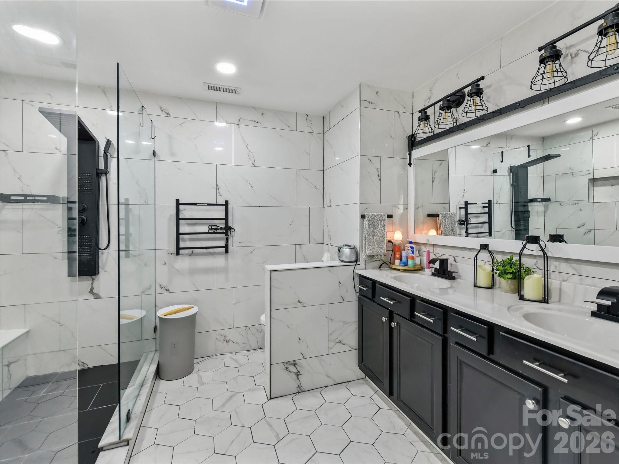 1033 Blue Stream Lane