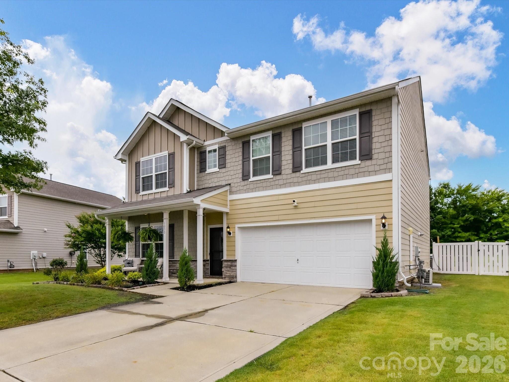 1033 Blue Stream Lane