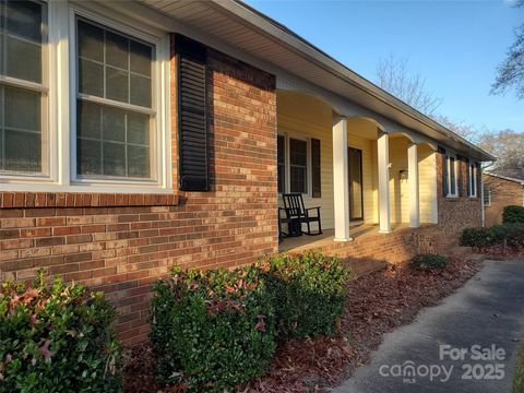 2318 Shaw Avenue Gastonia NC 28054