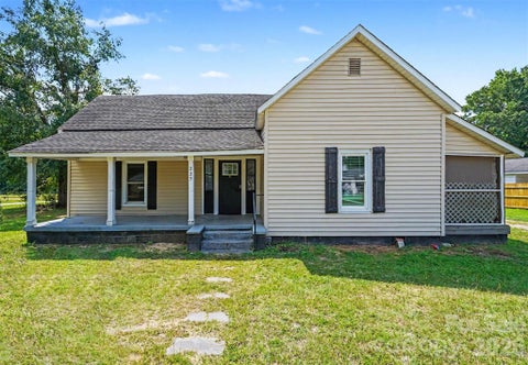 Photo of 227 Cauthen Street, Heath Springs, SC 29058 (MLS # 4404918)