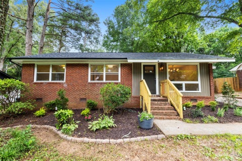 Photo of 3840 Colebrook Road, Charlotte, NC 28215 (MLS # 4437301)