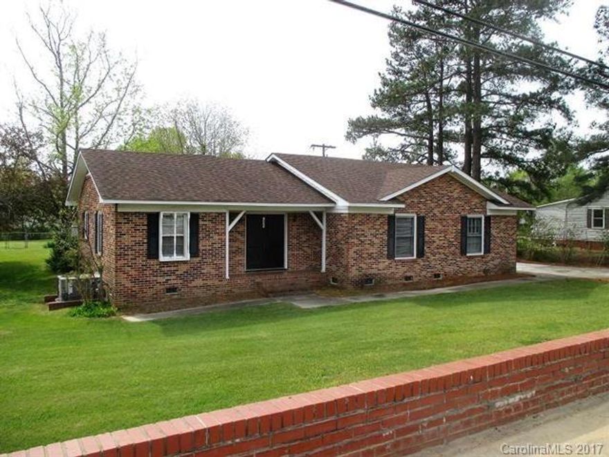 Custom built brick 3 bedroom, 2 bath home, den w/fireplace, formal living room & formal dining room,new carpet & paint ,eat-in kitchen with ceramic tile flooring, laundry area in carport, single carport & patio area plus 2 car garage with attached storage building, extra area with home is fenced. Road frontage on two streets. Shopping, eating, groceries, pharmacy and more in walking distance WORTH A LOOK Priced to sell at
only $107,400