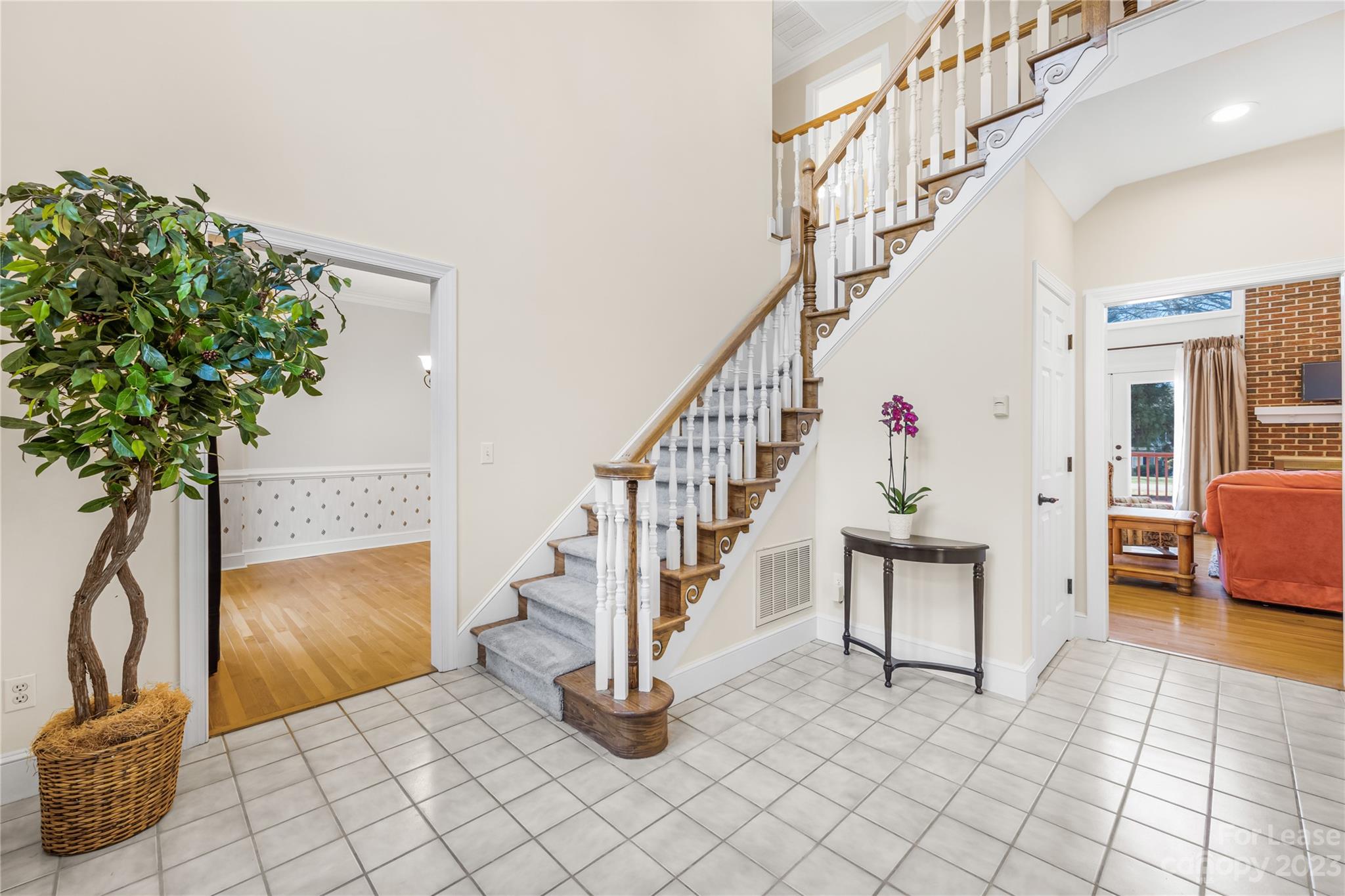 Lakeview Shores - Residential Lease