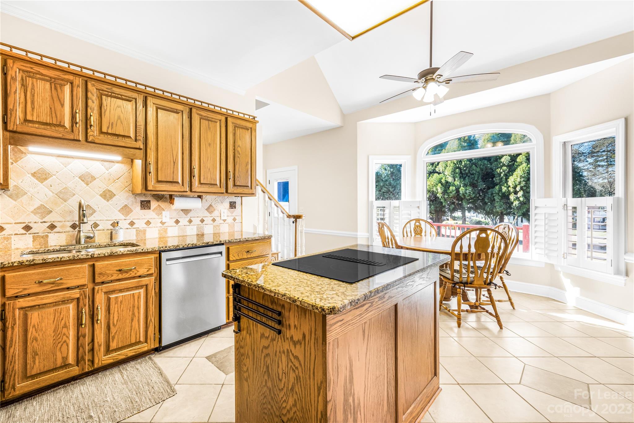 Lakeview Shores - Residential Lease