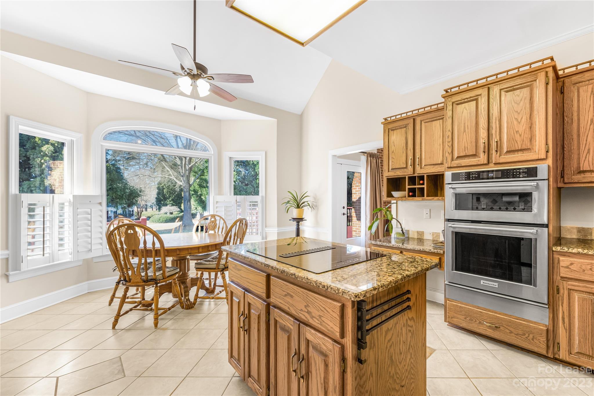 Lakeview Shores - Residential Lease