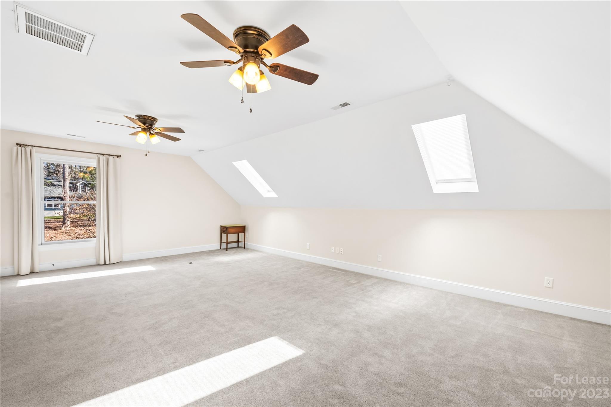 Lakeview Shores - Residential Lease