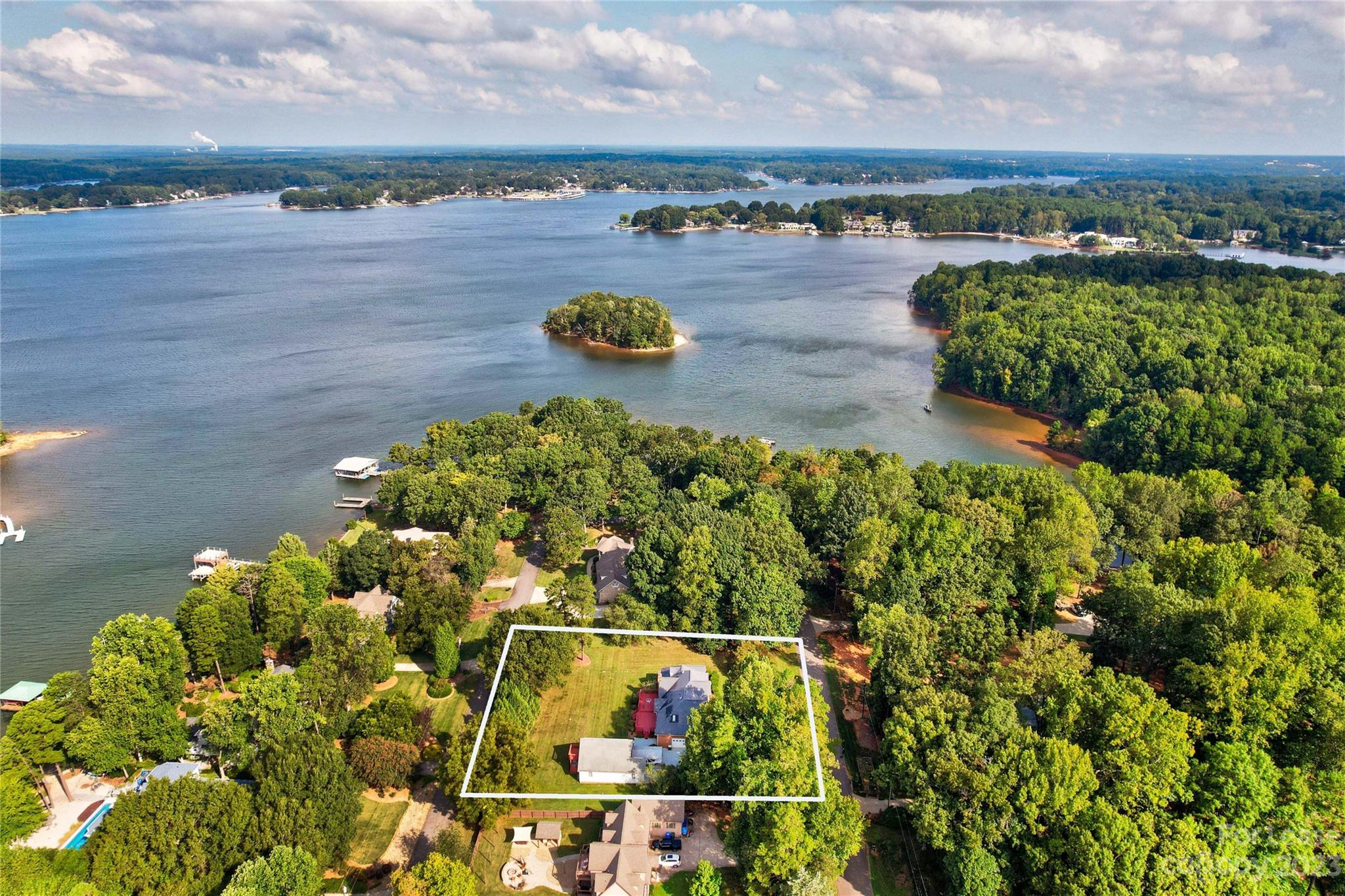 Lakeview Shores - Residential Lease