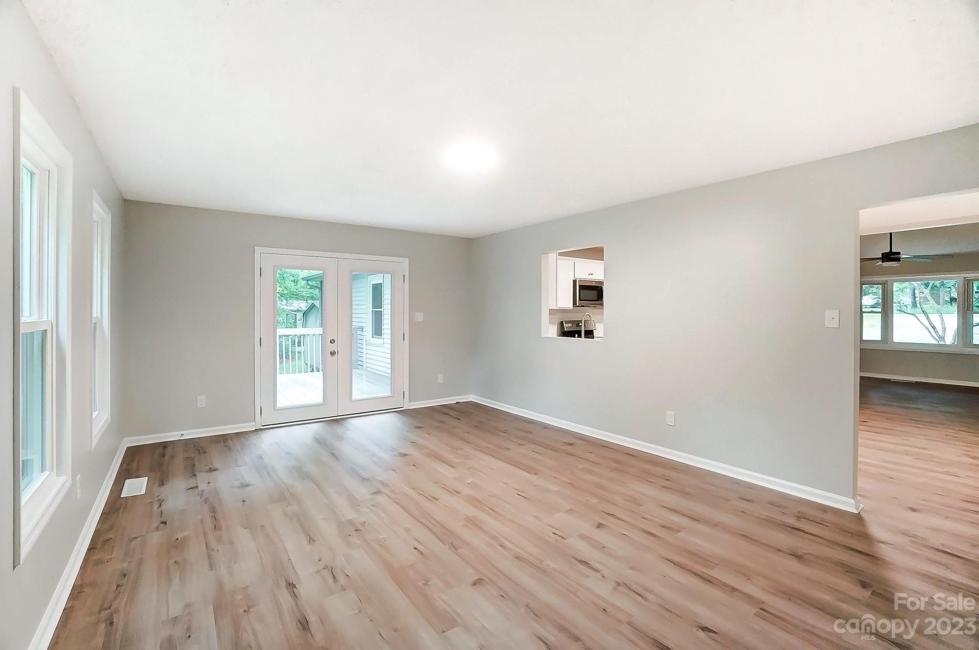 Red Oaks - Residential