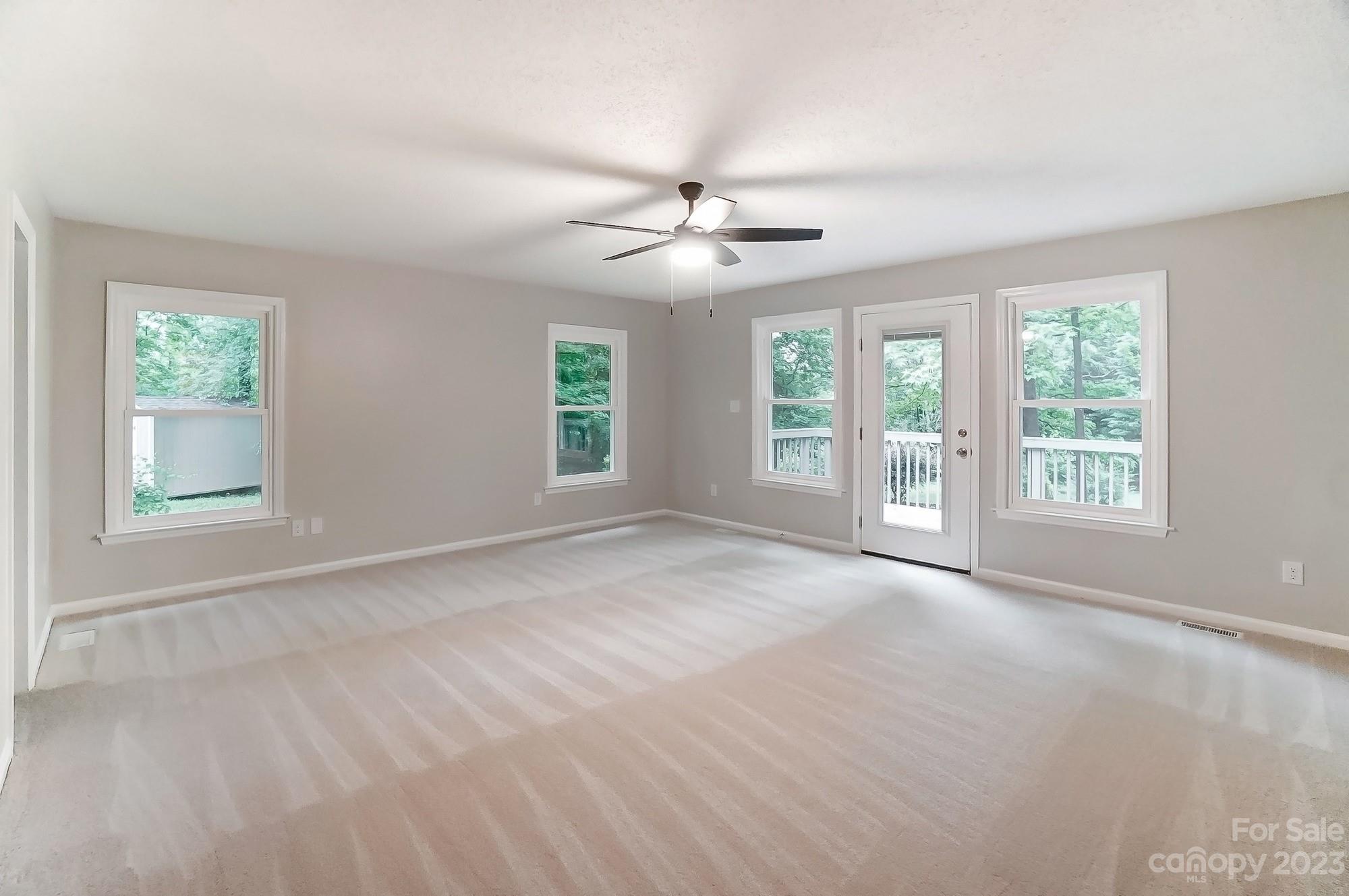 Red Oaks - Residential