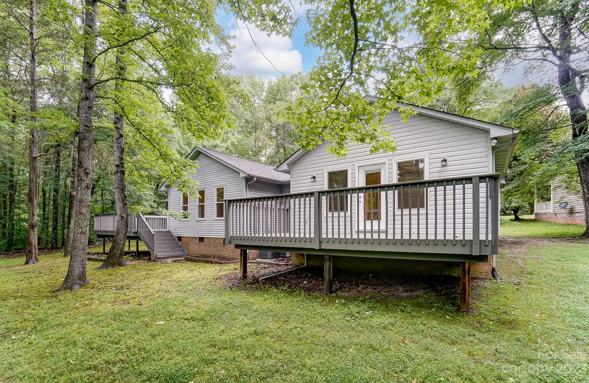 Red Oaks - Residential