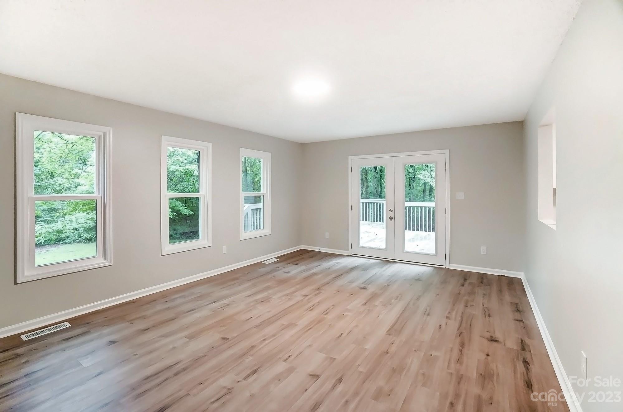 Red Oaks - Residential