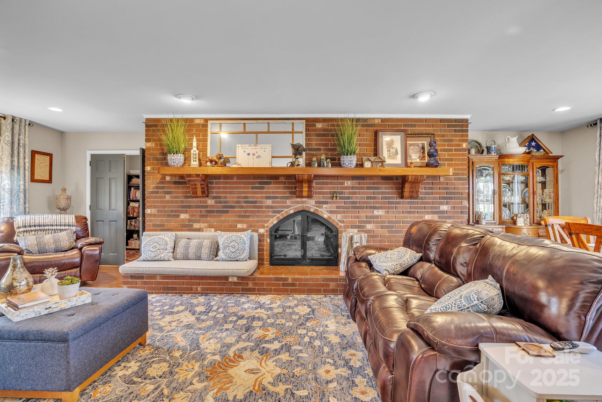 186 Witherspoon Heights