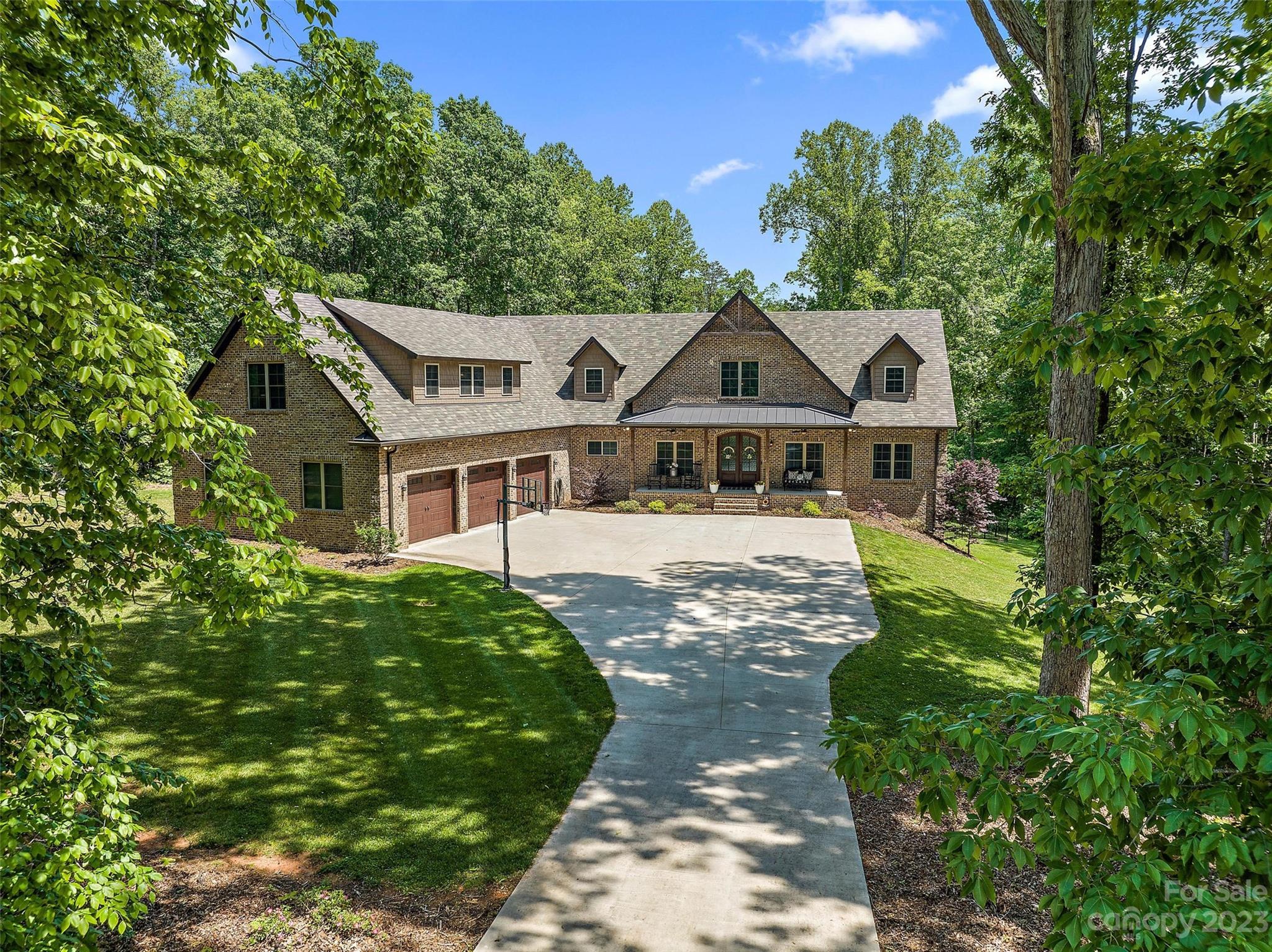 Avian Woods - Residential