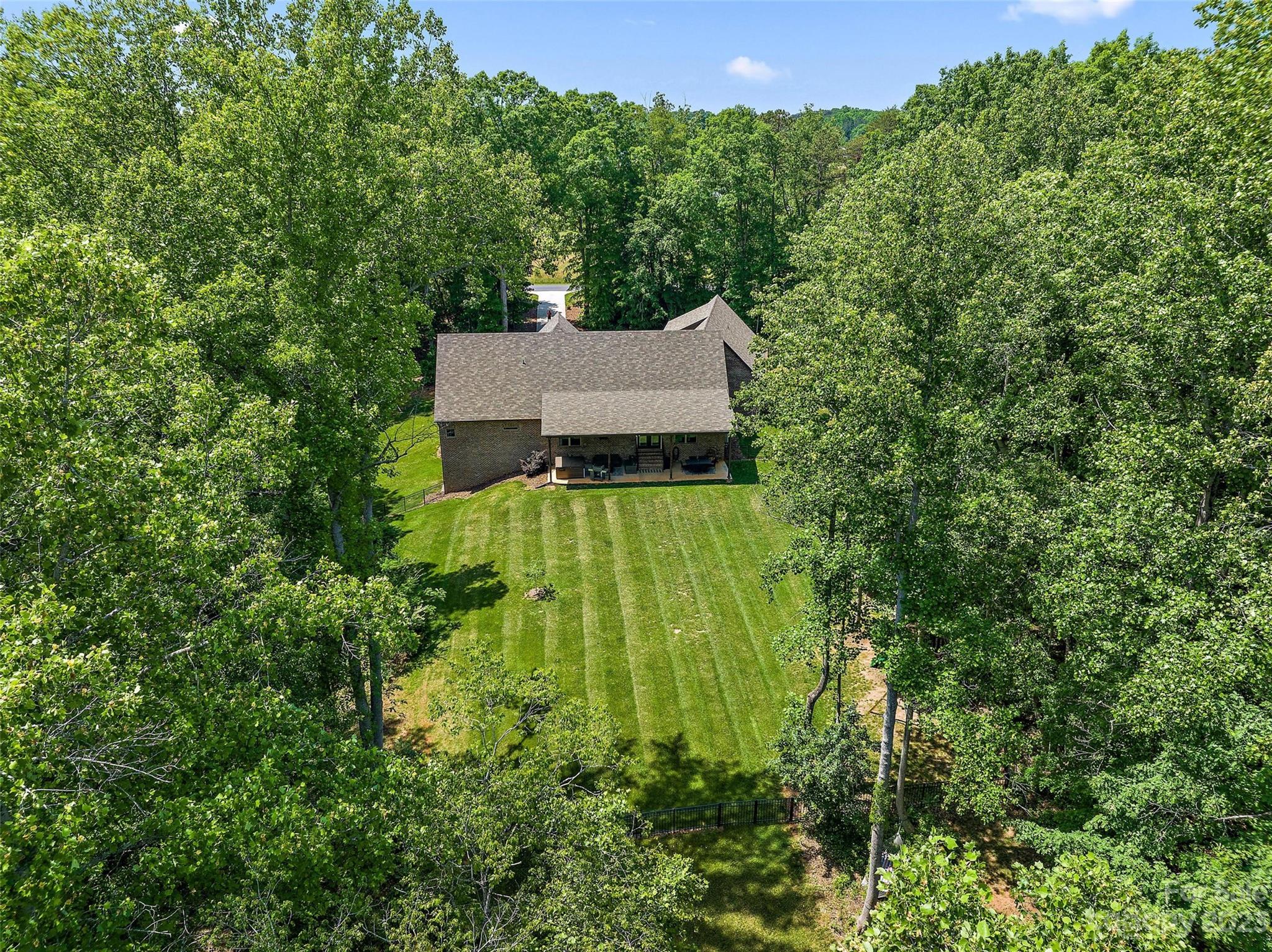 Avian Woods - Residential