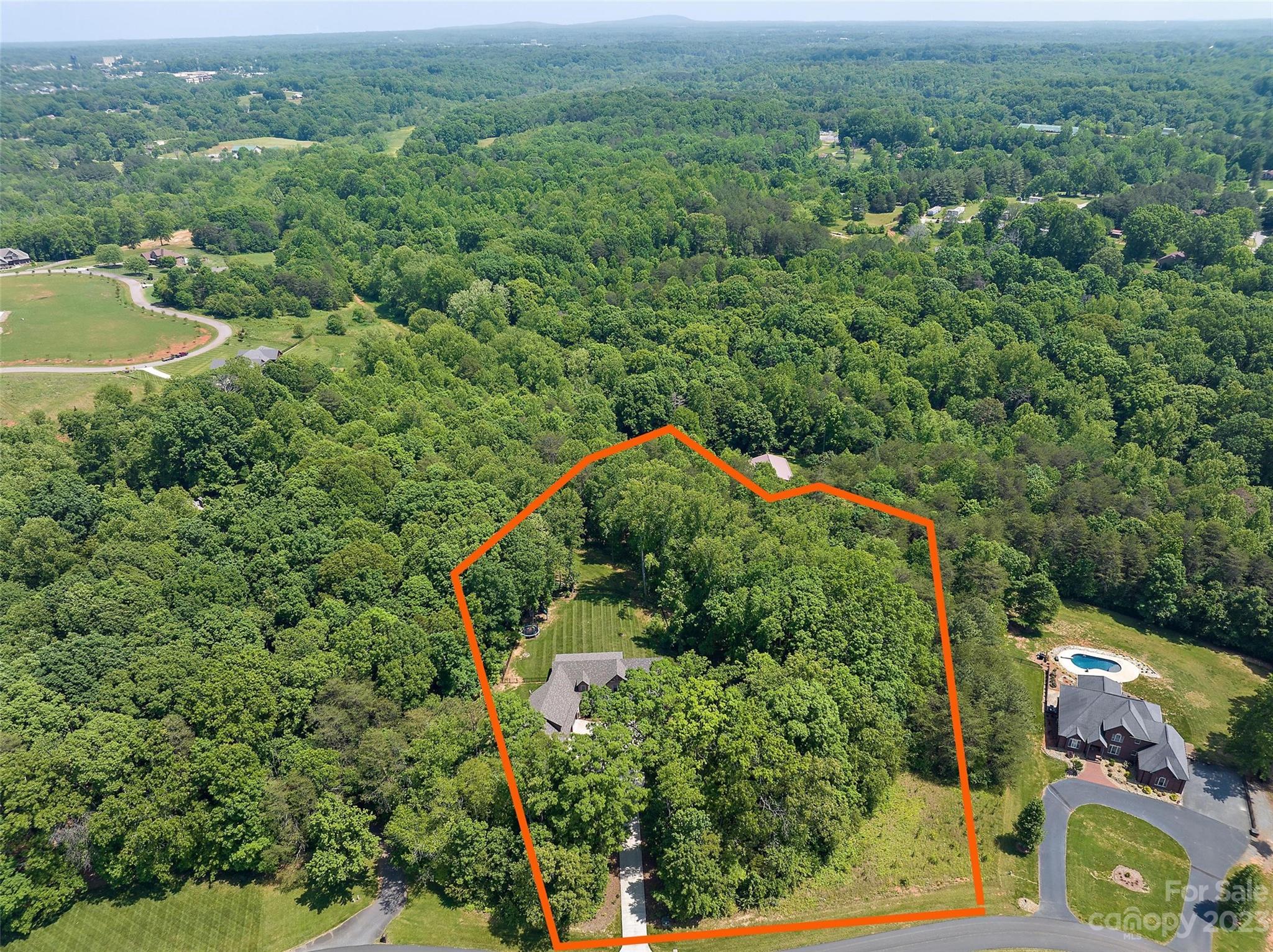 Avian Woods - Residential