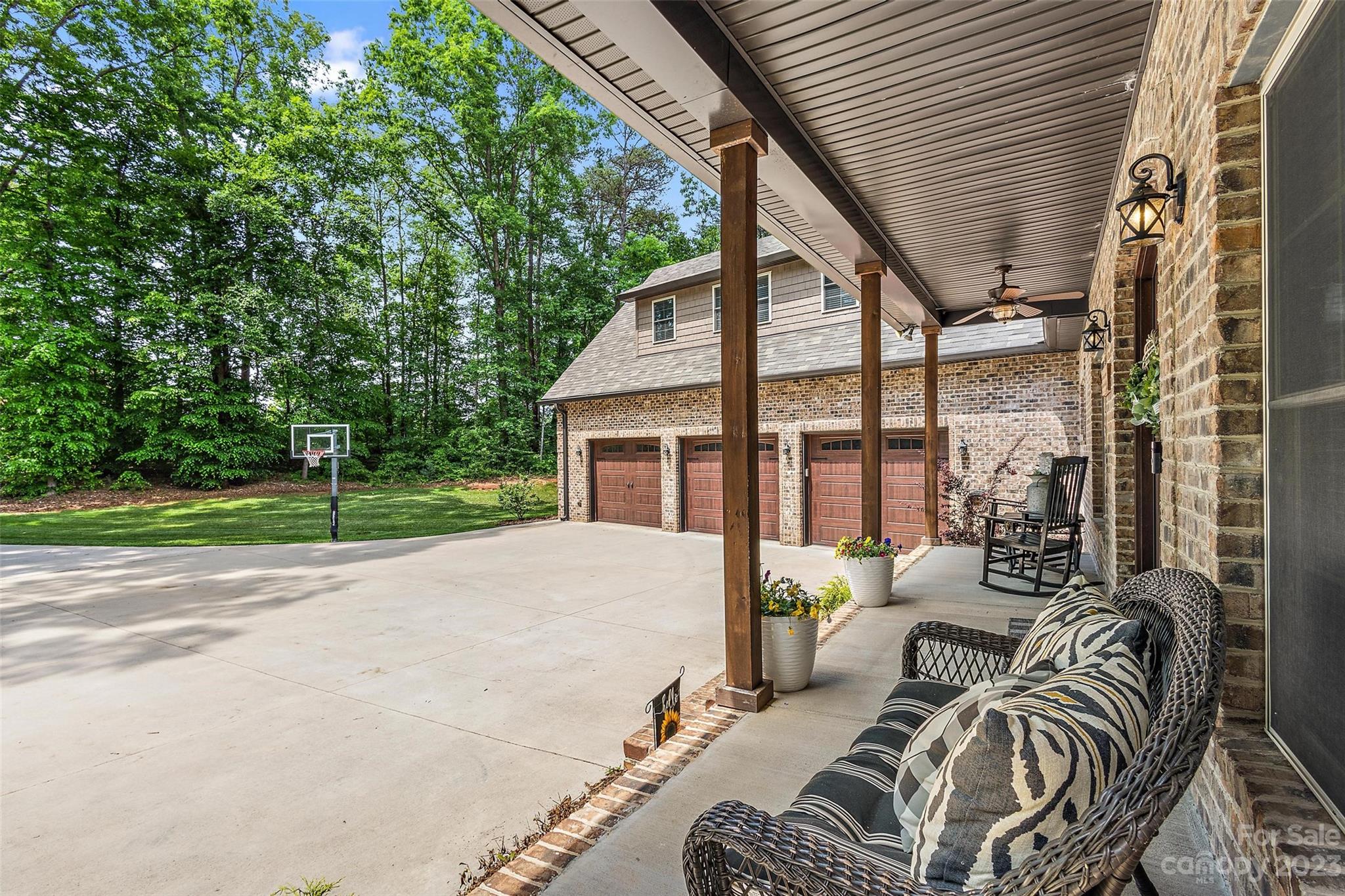 Avian Woods - Residential