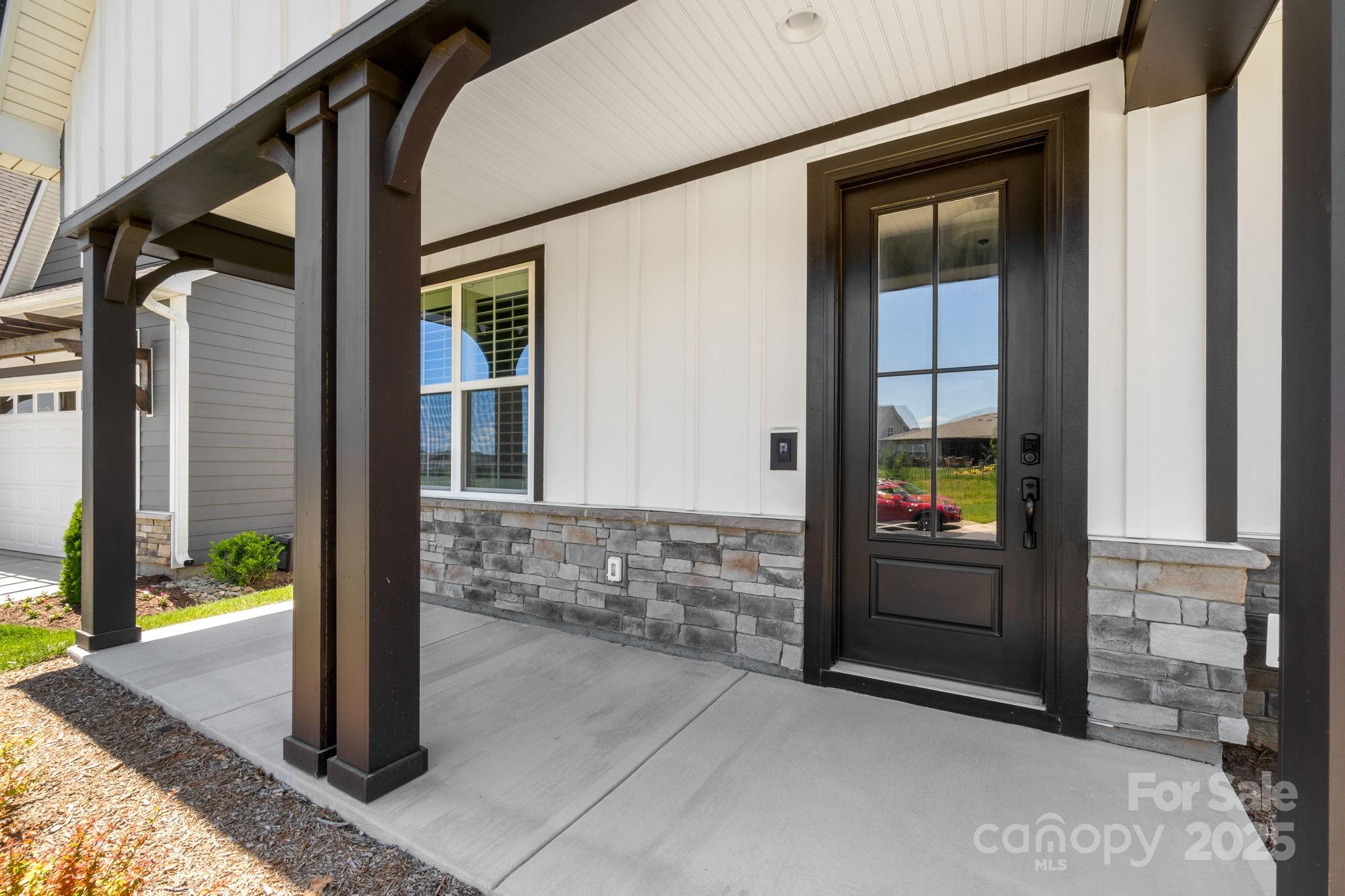 917 BLACK BEARD Drive