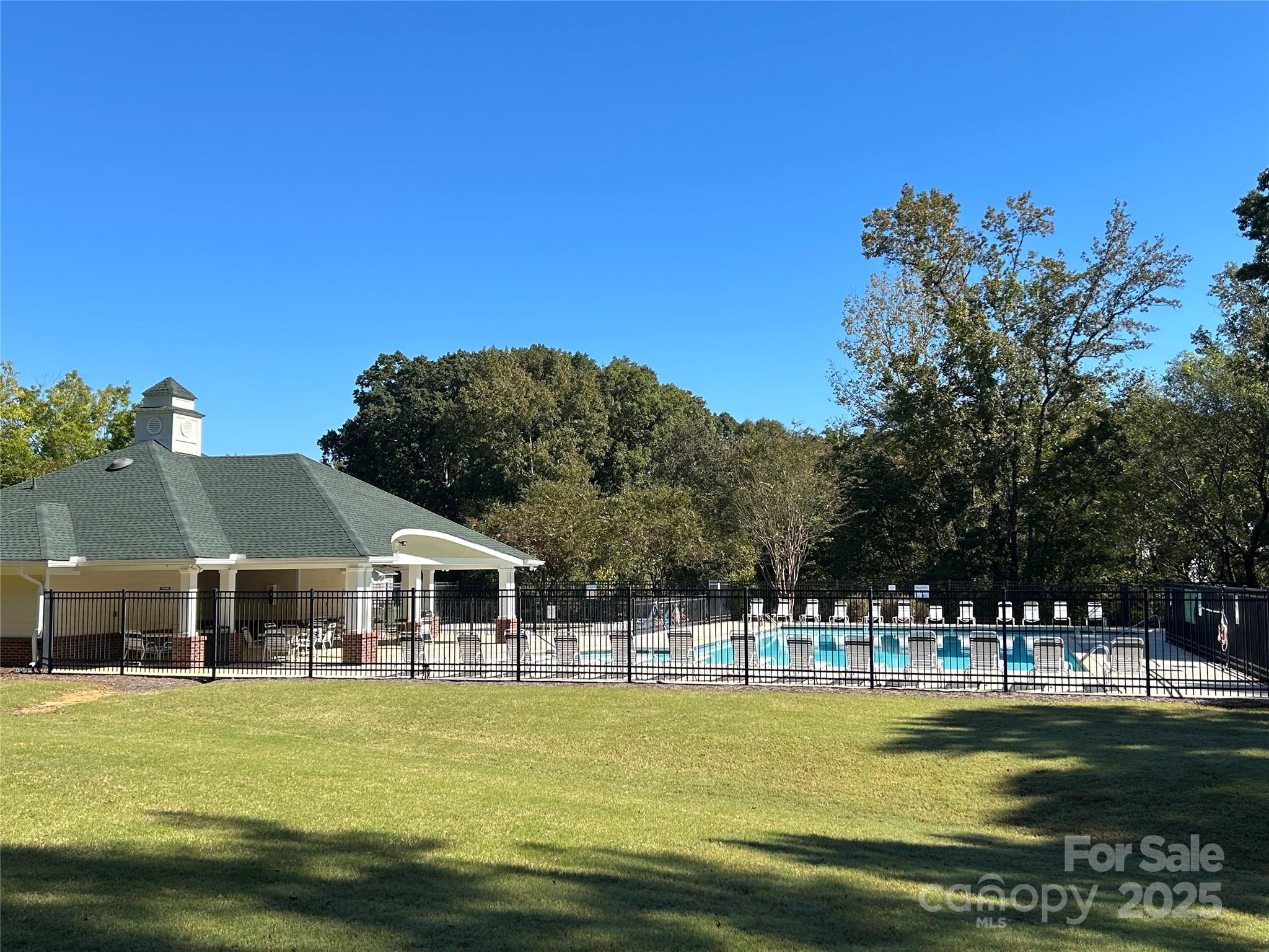 Brook Valley - Residential