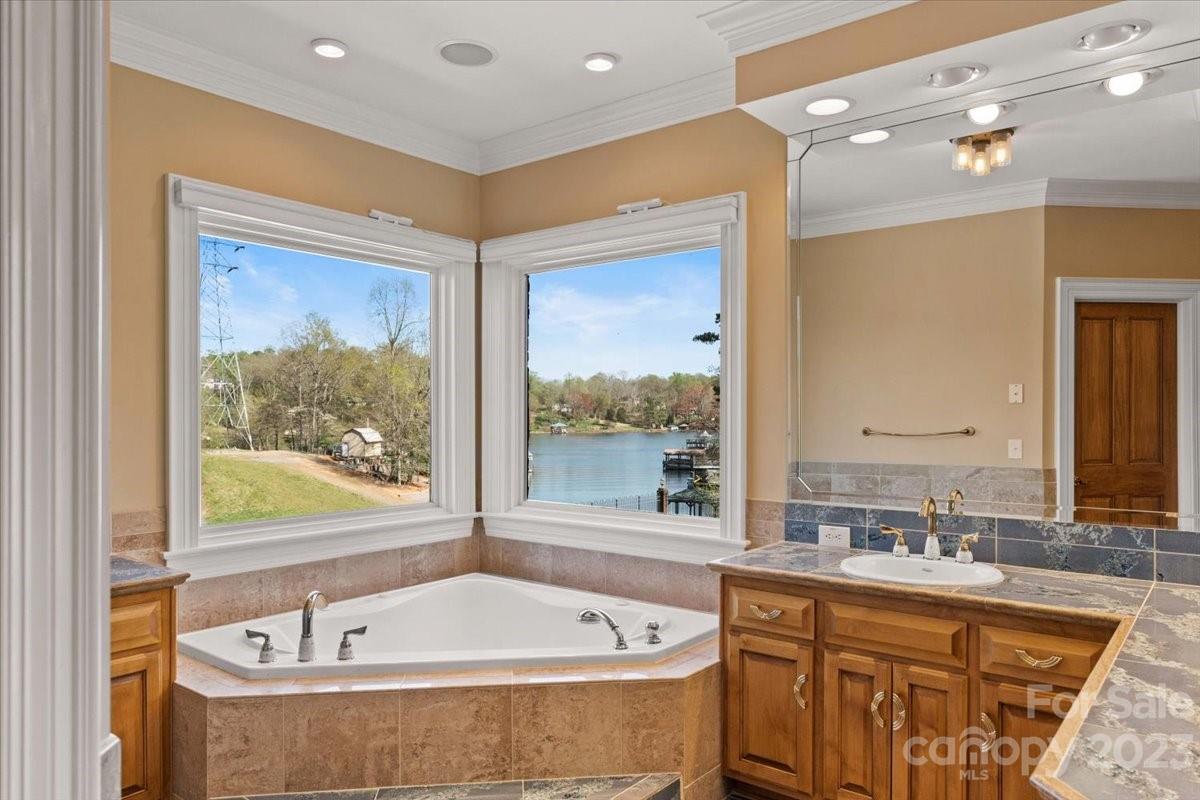 Northlake Estates - Residential