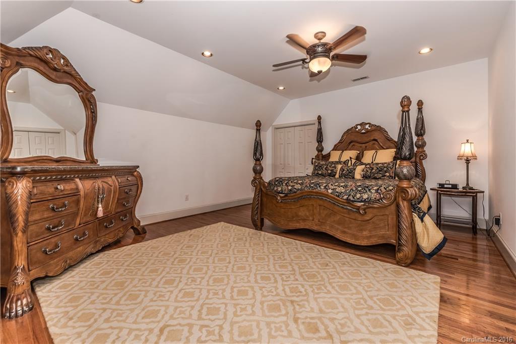 Seven Coves - Residential