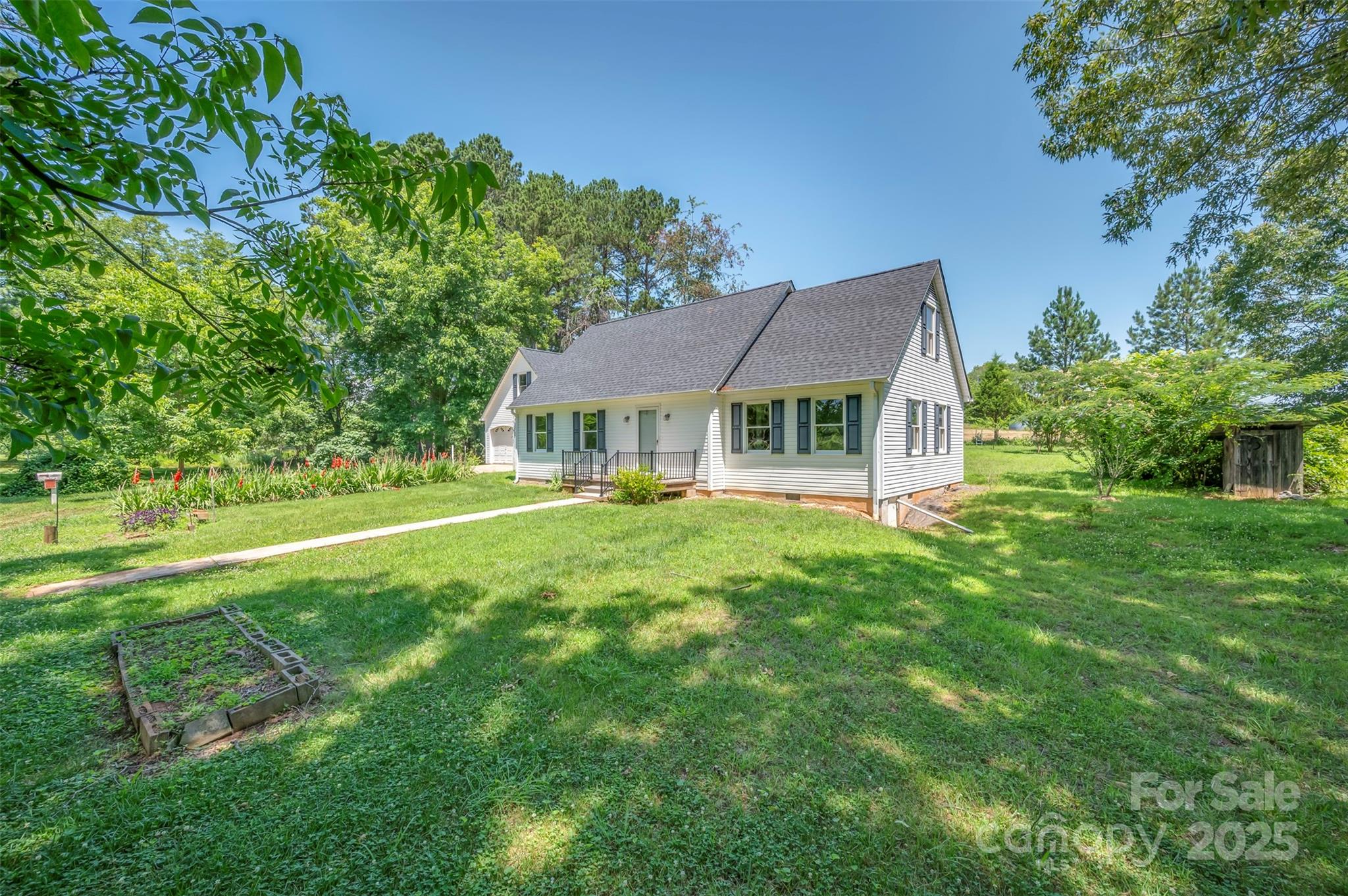 49 Meadowbrook Road