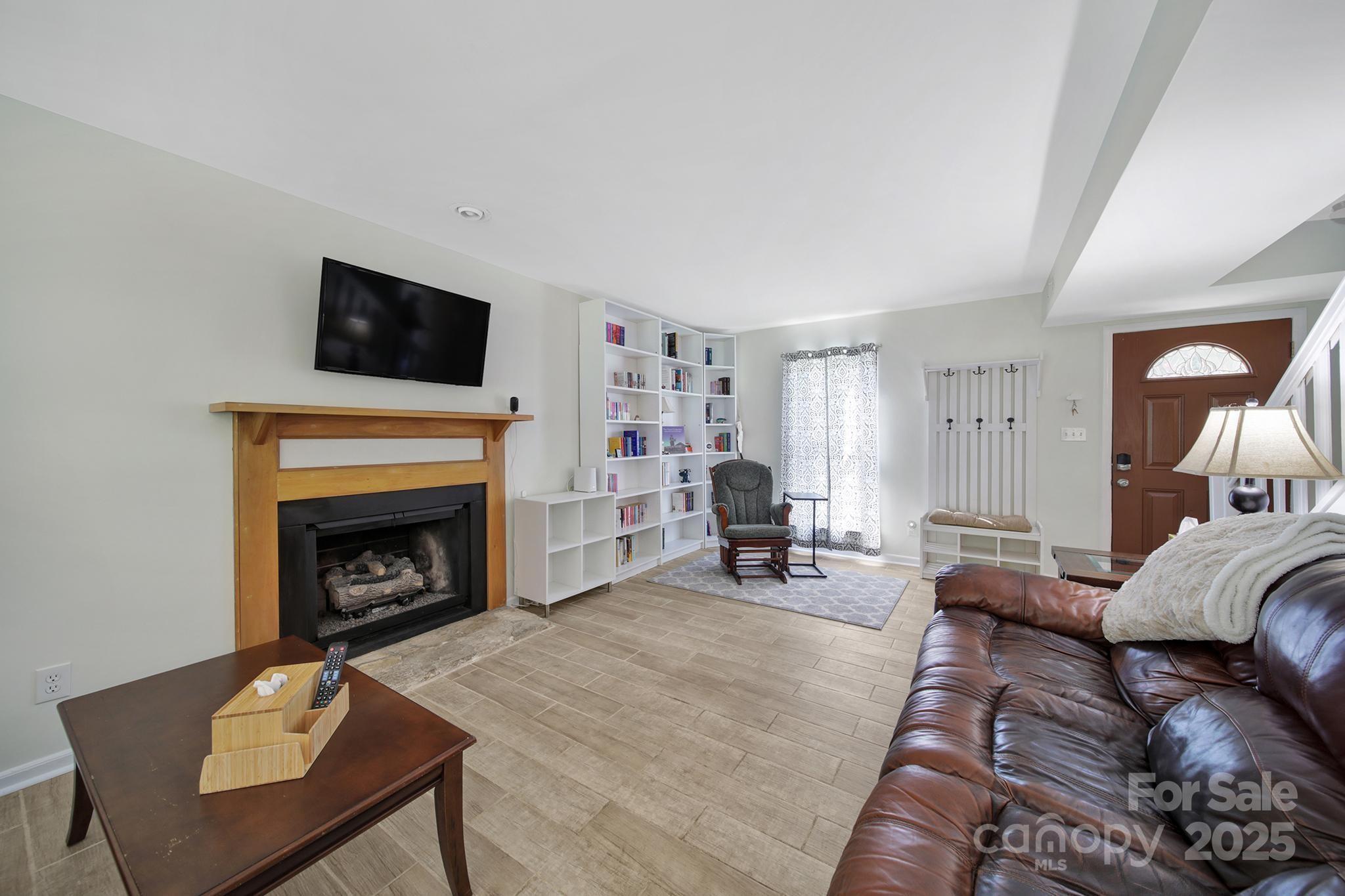 11818 Larkridge Court
